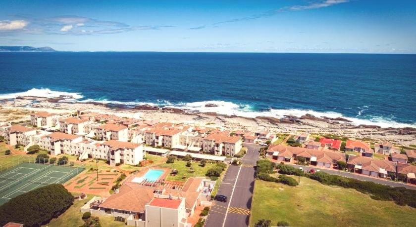 Getaway To Hermanus Beach Club Apartment Exterior photo