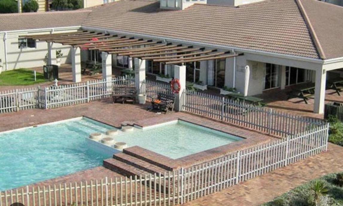 Getaway To Hermanus Beach Club Apartment Exterior photo